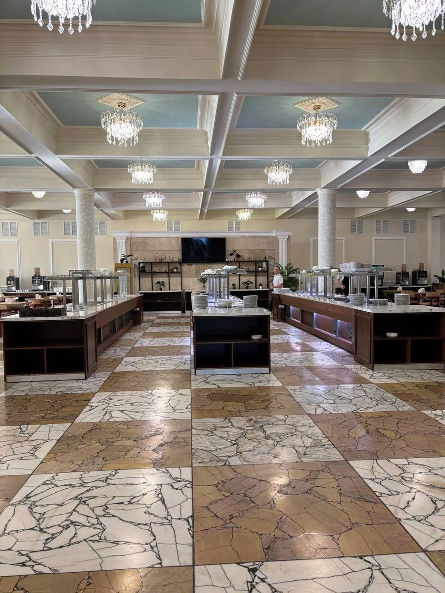 Фото отеля AMZA PARK HOTEL (EX. ЭНЕРГЕТИК)