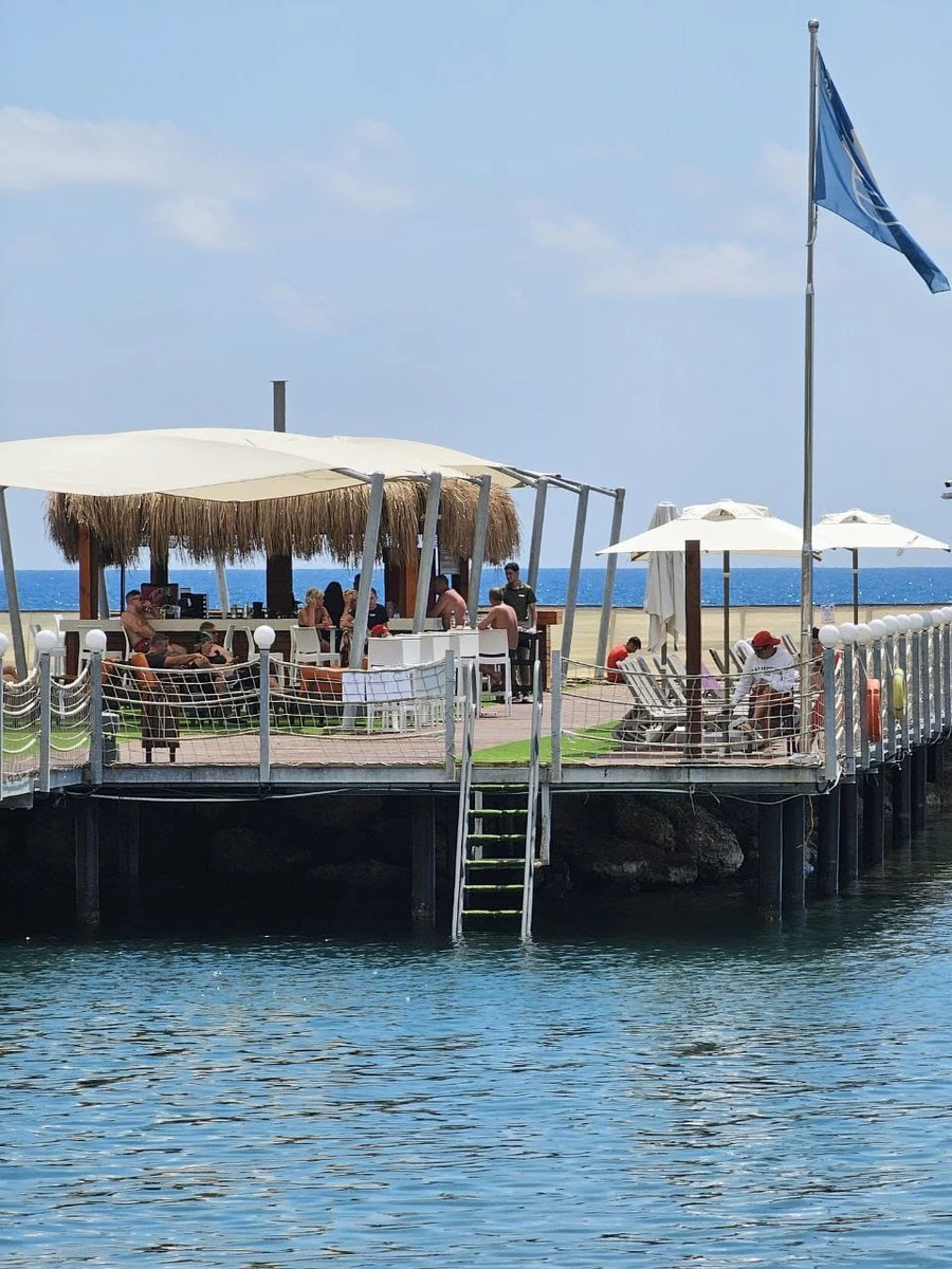 Фото отеля SERENITY QUEEN HOTEL