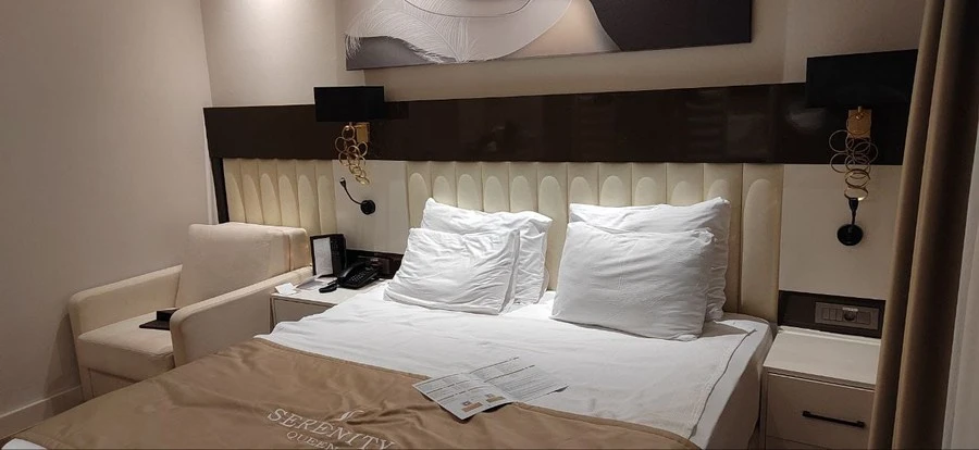 Фото отеля SERENITY QUEEN HOTEL