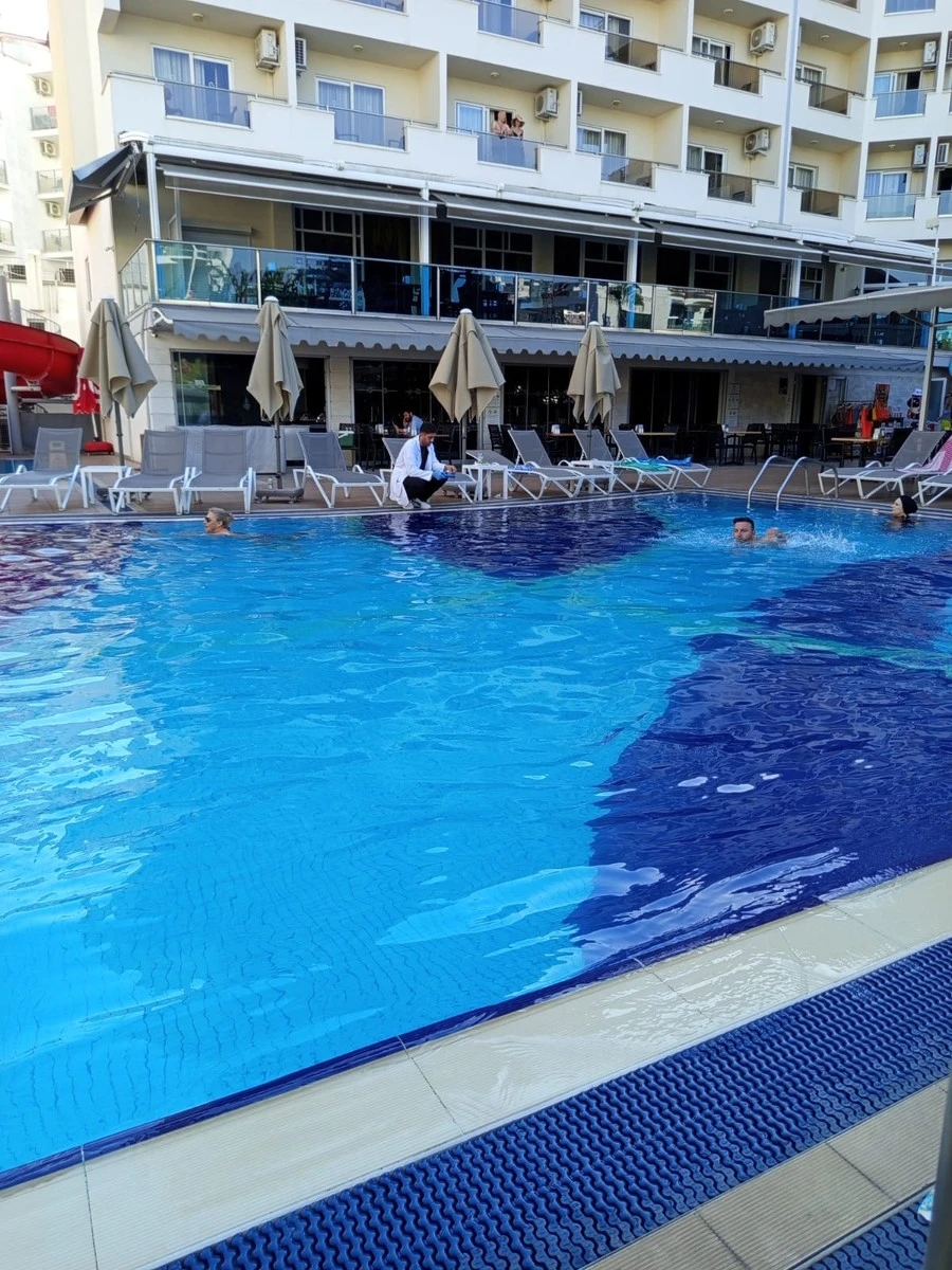 Фото отеля PRESTIGE GARDEN HOTEL