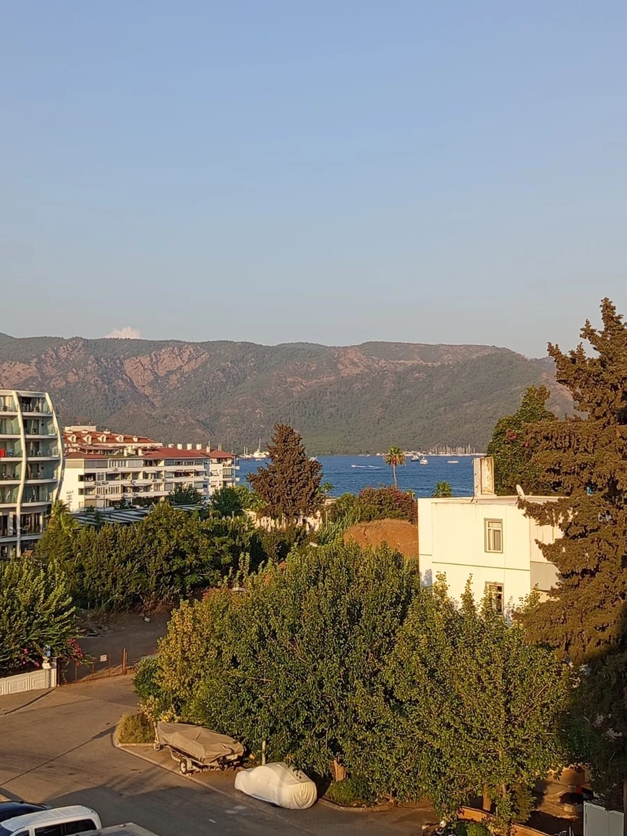 Фото отеля PRESTIGE GARDEN HOTEL