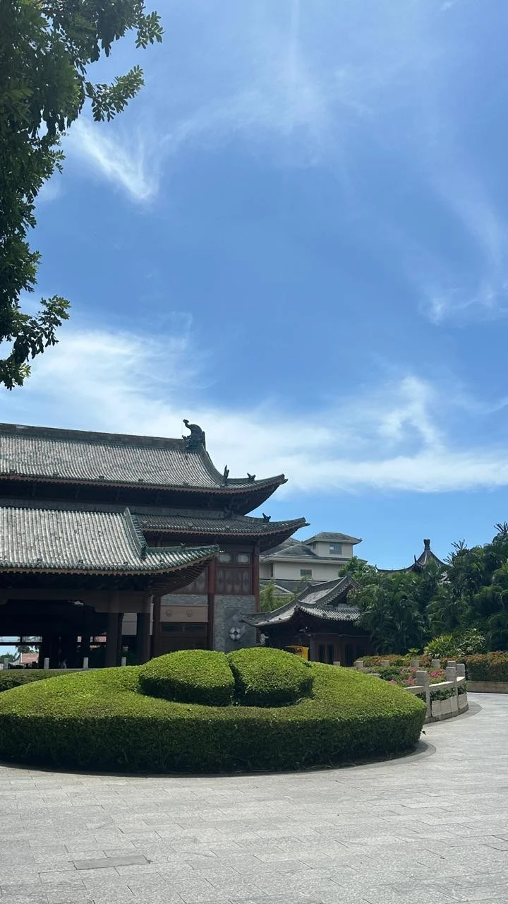 Фото отеля GRAND MERCURE SANYA YALONG BAY
