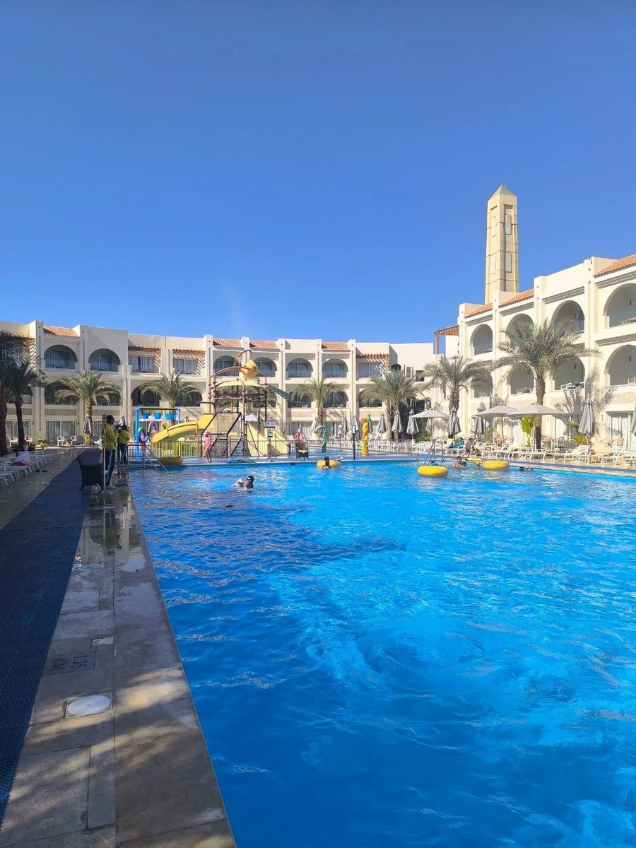 Фото отеля SUNRISE GRAND SELECT MONTEMARE RESORT