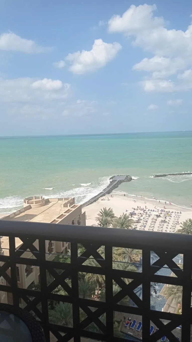 Фото отеля SHERATON SHARJAH BEACH RESORT & SPA