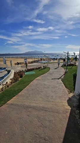 Фото отеля FUN&SUN FAMILY ALBATROS PALACE