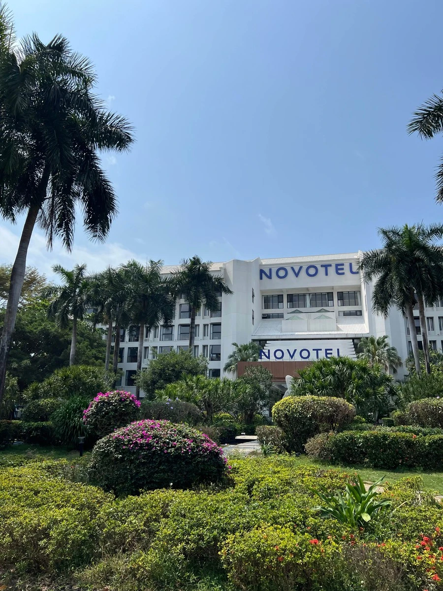 Фото отеля HOLIDAY INN RESORT SANYA BAY