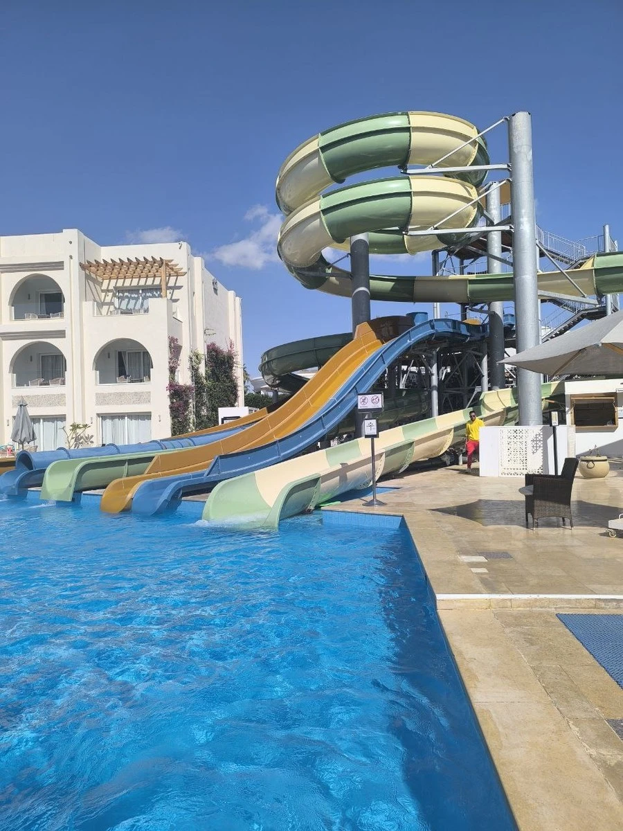 Фото отеля SUNRISE GRAND SELECT MONTEMARE RESORT