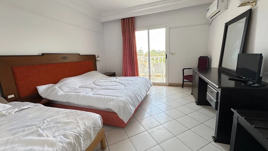 Фото отеля BEST BEACH HOTEL