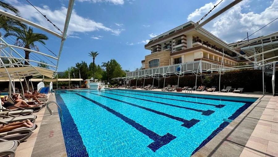 Фото отеля CRYSTAL DE LUXE RESORT & SPA