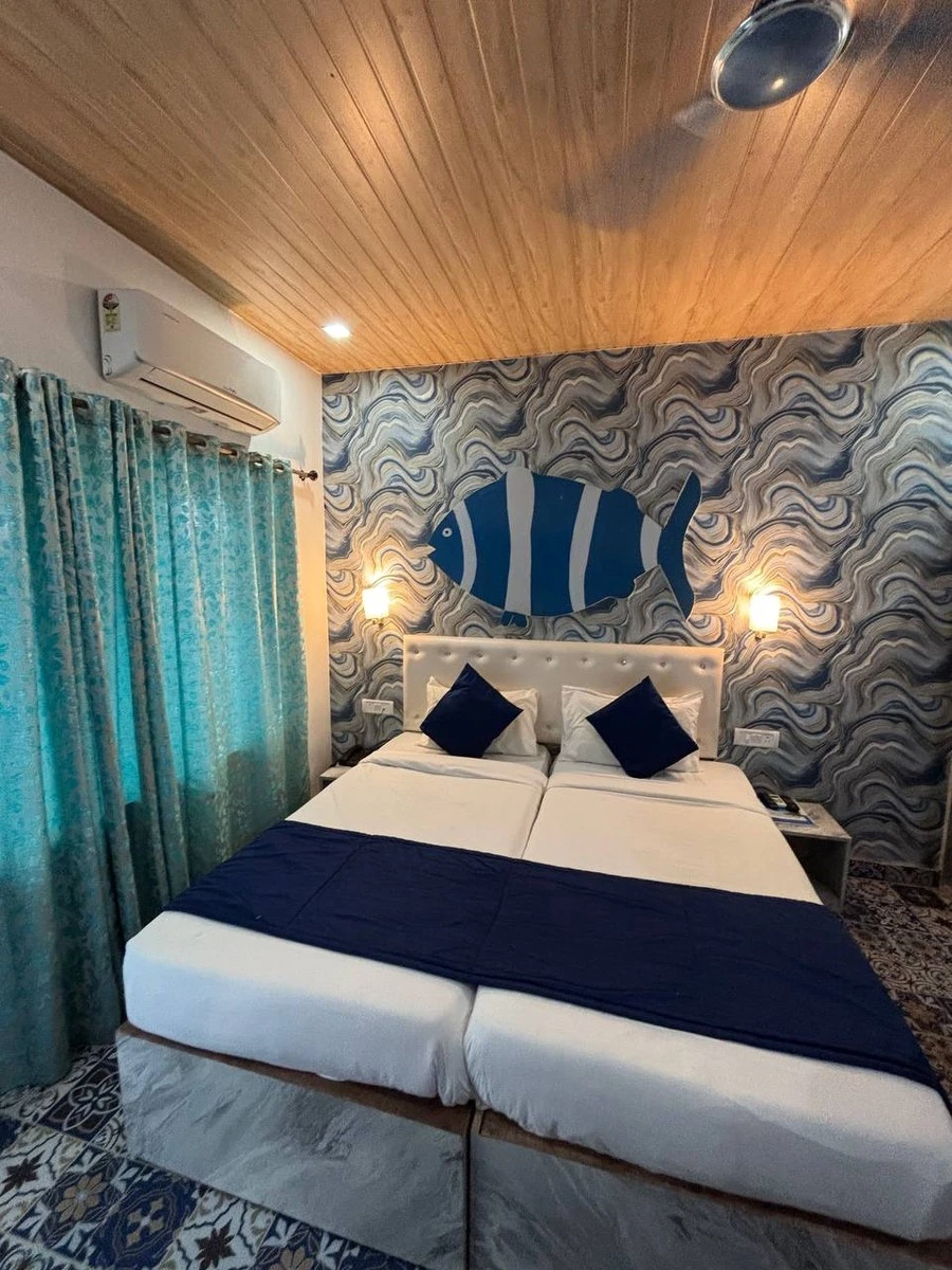 Фото отеля PARADISE VILLAGE BEACH RESORT