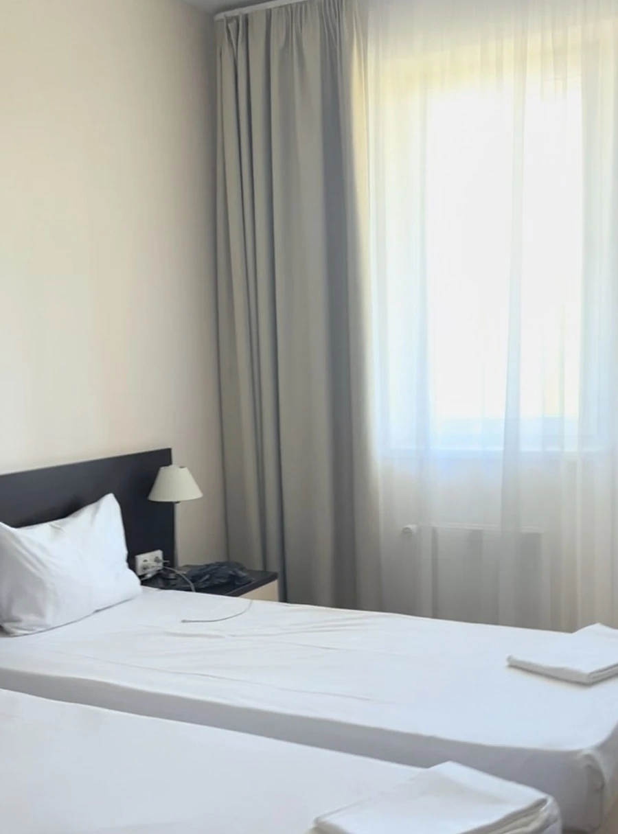 Фото отеля СПОРТИВНЫЙ КВАРТАЛ БАРХАТНЫЕ СЕЗОНЫ