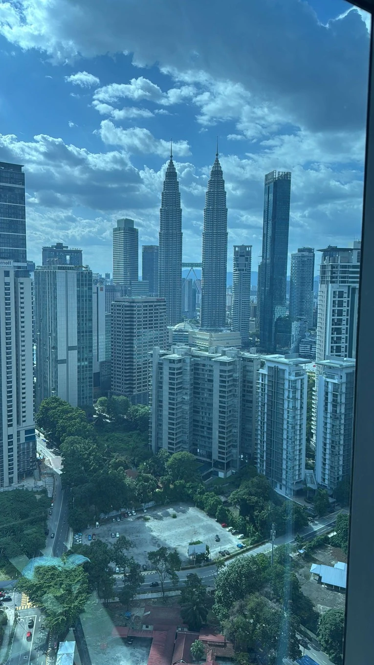 Фото отеля EATON RESIDENCE BY SUTERA KLCC