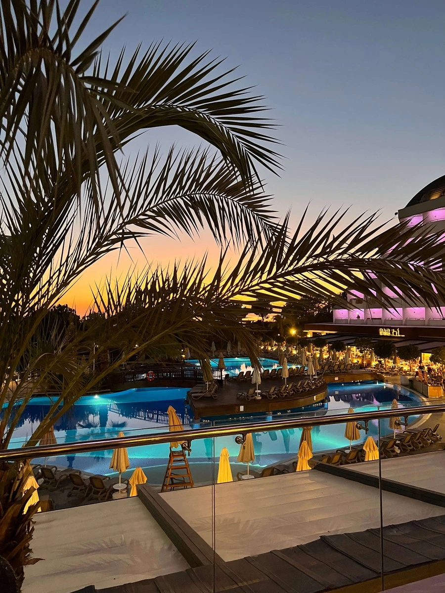 Фото отеля LONG BEACH