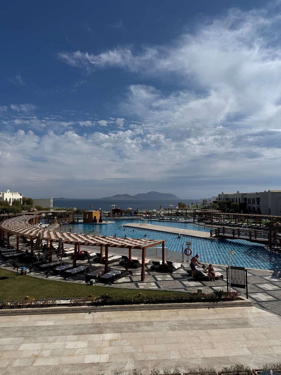 Фото отеля SUNRISE ARABIAN BEACH RESORT