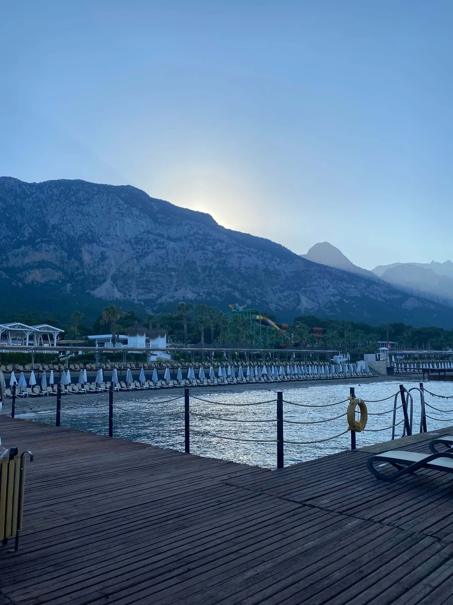 Фото отеля CRYSTAL FLORA BEACH RESORT