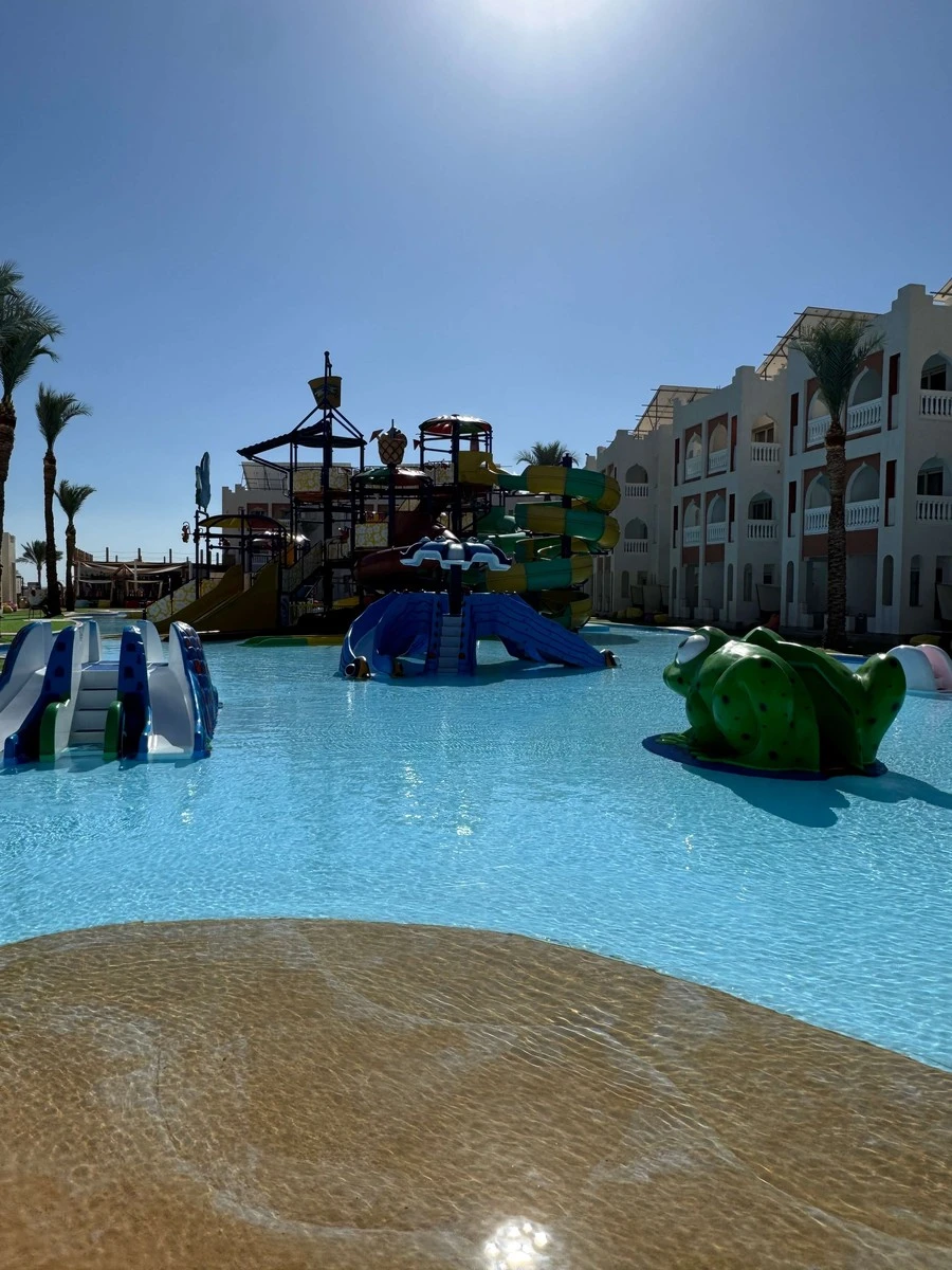 Фото отеля SUNRISE DIAMOND BEACH RESORT