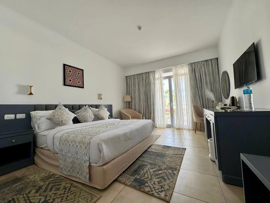 Фото отеля SHARM REEF