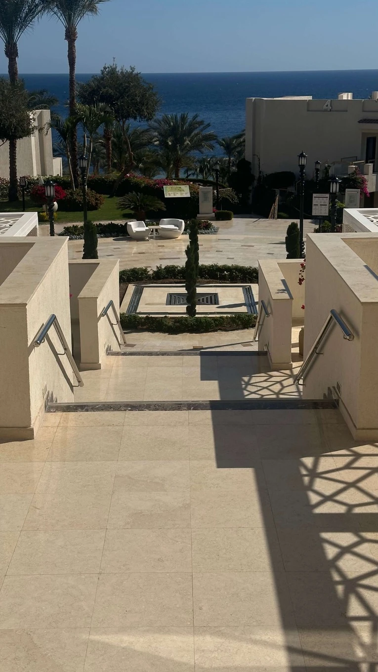 Фото отеля SUNRISE GRAND SELECT MONTEMARE RESORT