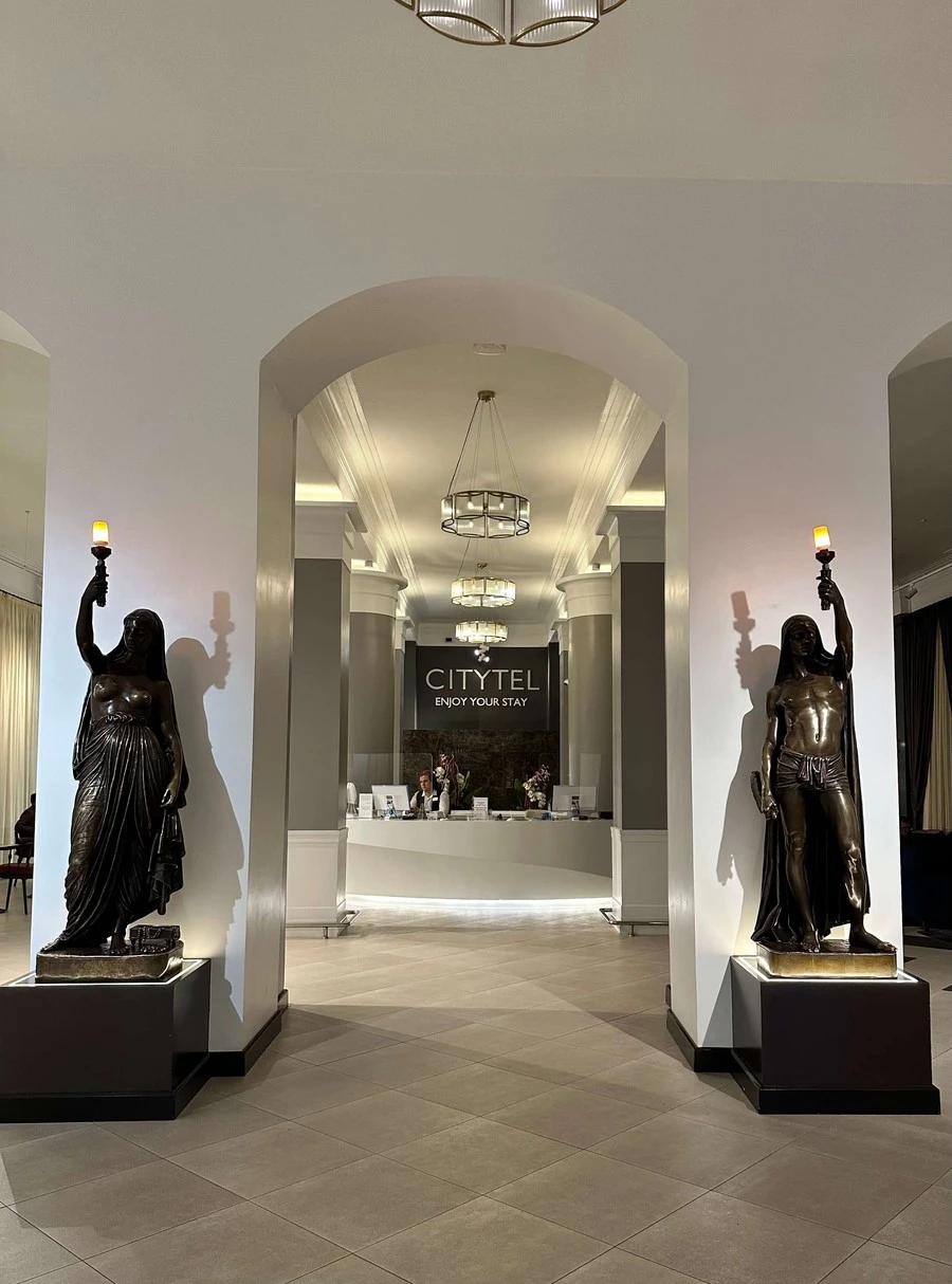 Фото отеля ОКТЯБРЬСКАЯ