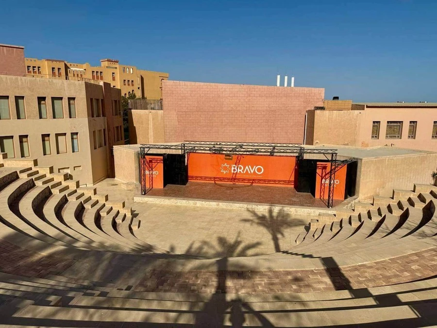 Фото отеля TAMRA BEACH RESORT