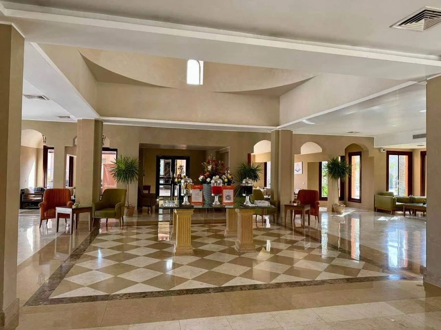 Фото отеля TAMRA BEACH RESORT