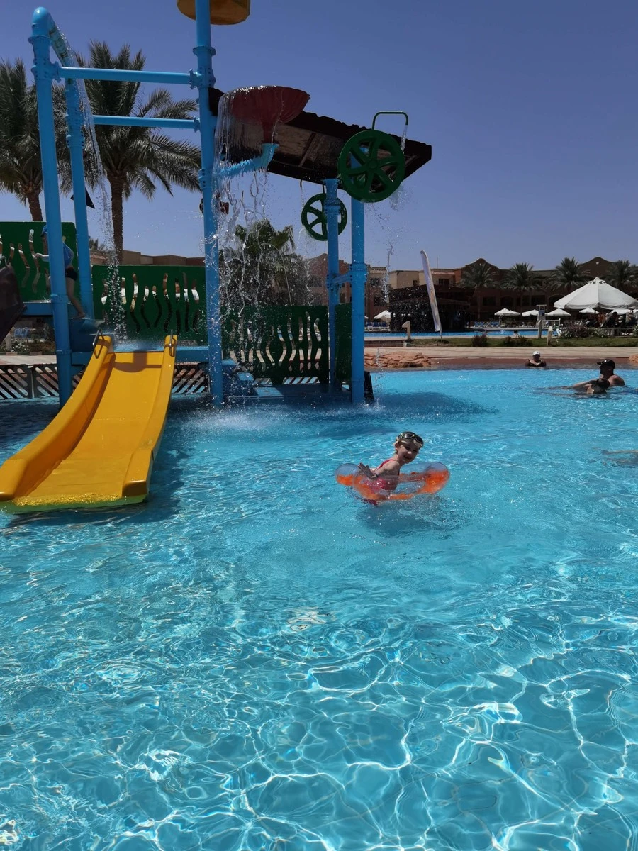 Фото отеля REGENCY PLAZA AQUA PARK & SPA