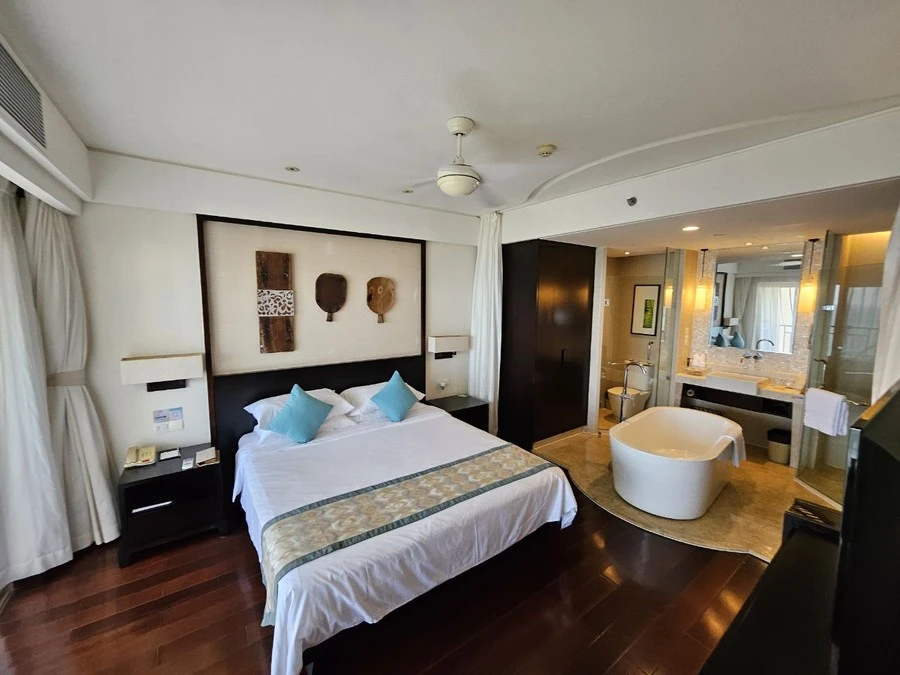 Фото отеля HOWARD JOHNSON RESORT SANYA BAY