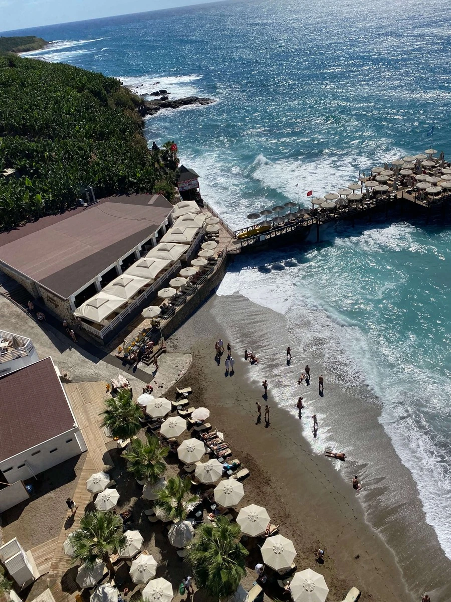 Фото отеля UTOPIA WORLD HOTEL