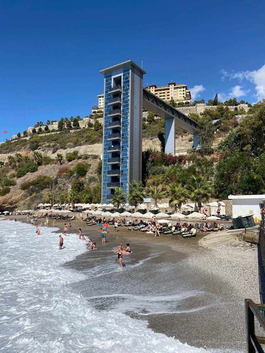 Фото отеля UTOPIA WORLD HOTEL