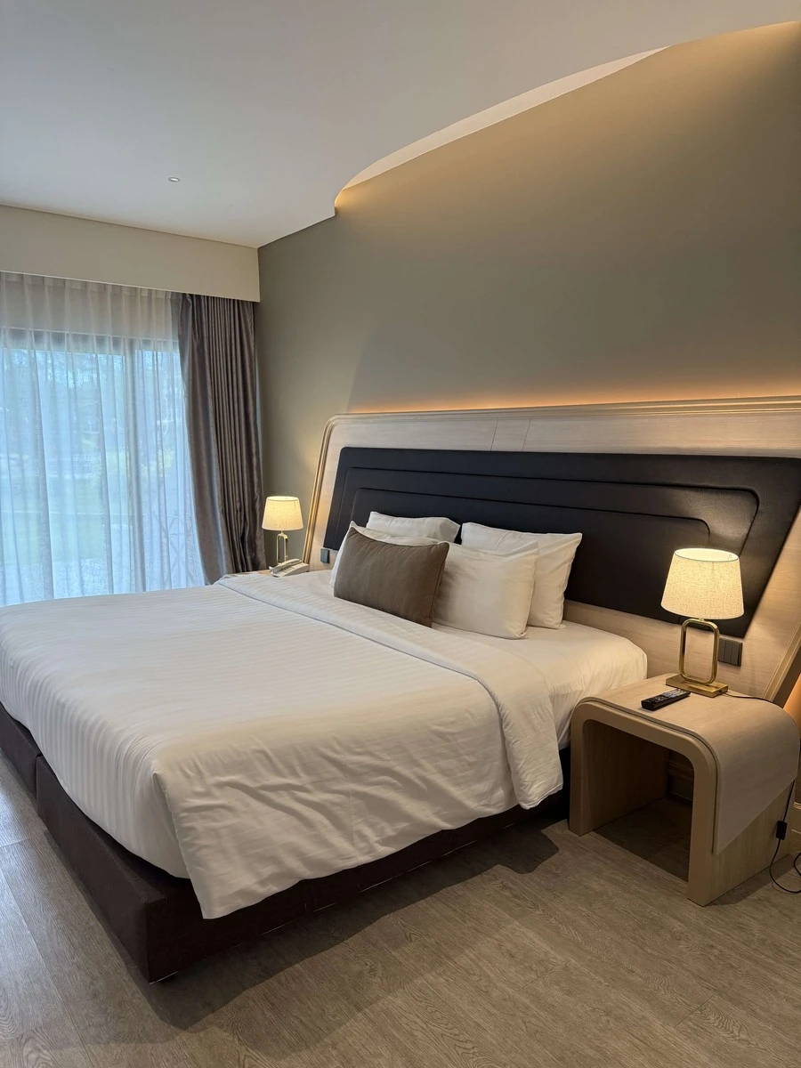 Фото отеля AMORA BEACH RESORT