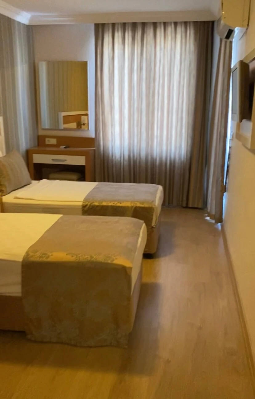 Фото отеля LONICERA CITY KLEOPATRA