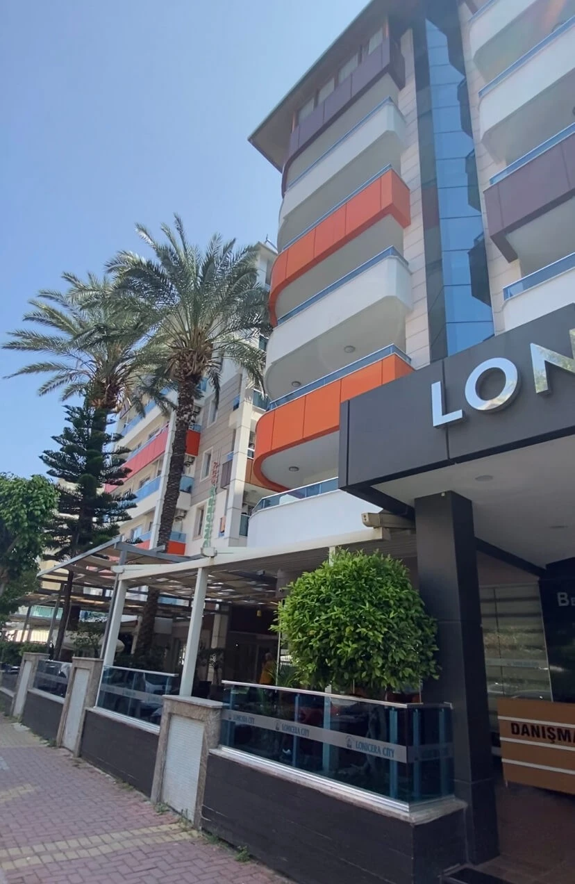 Фото отеля LONICERA CITY KLEOPATRA