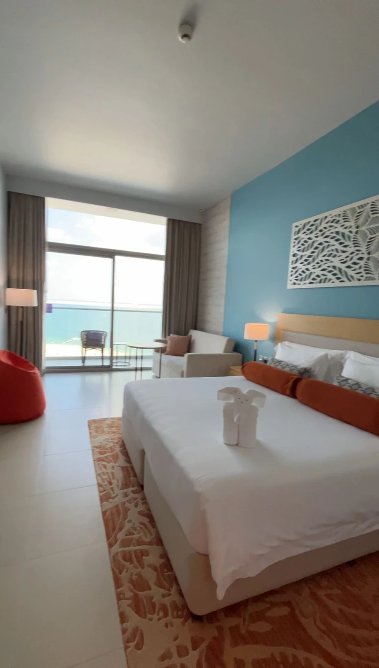 Фото отеля RIU DUBAI BEACH RESORT