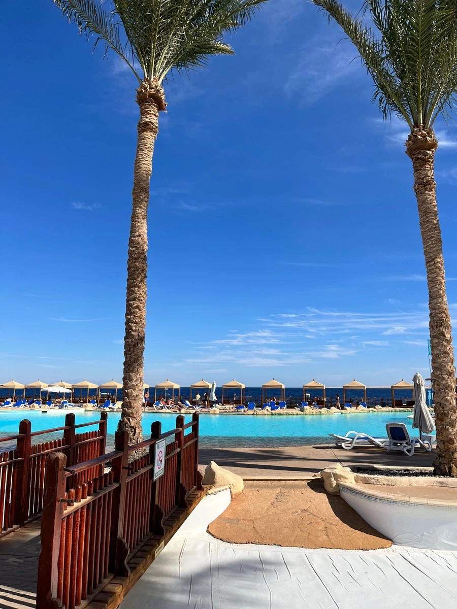 Фото отеля REHANA ROYAL BEACH RESORT AQUA PARK & SPA