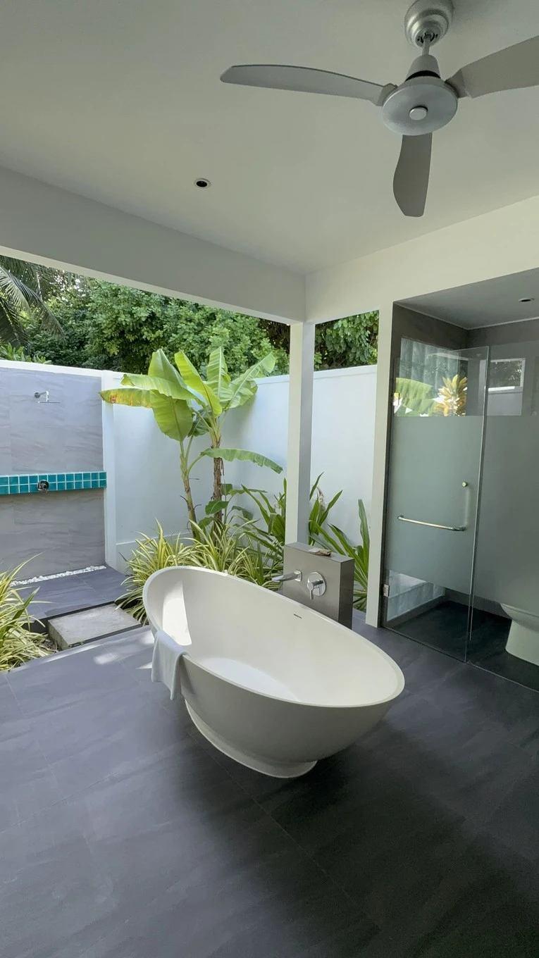 Фото отеля DHIGALI MALDIVES