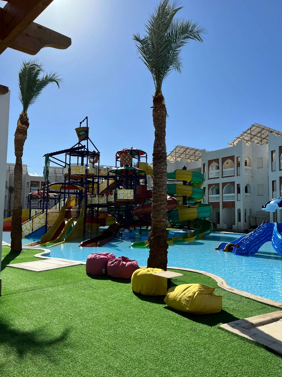 Фото отеля SUNRISE DIAMOND BEACH RESORT