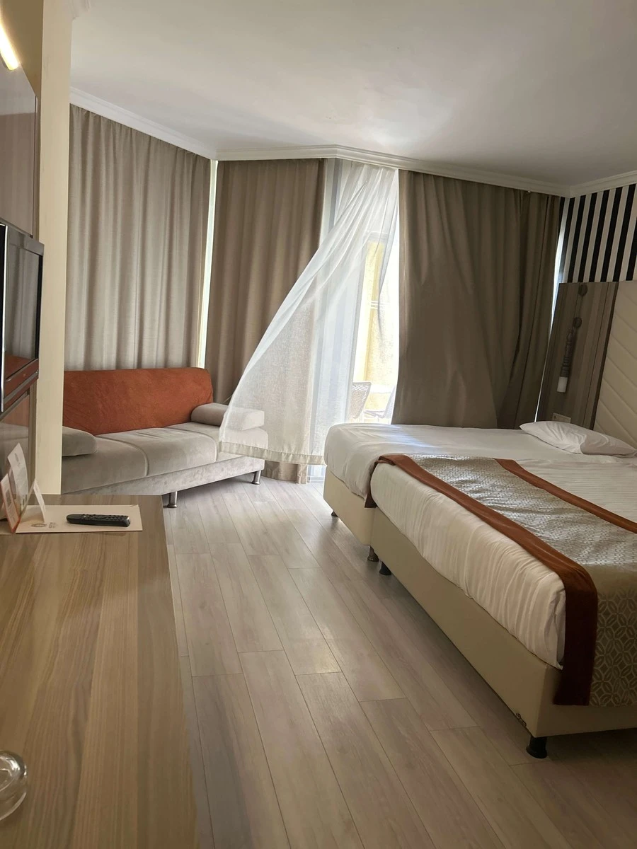 Фото отеля SELECTUM FAMILY RESORT SIDE