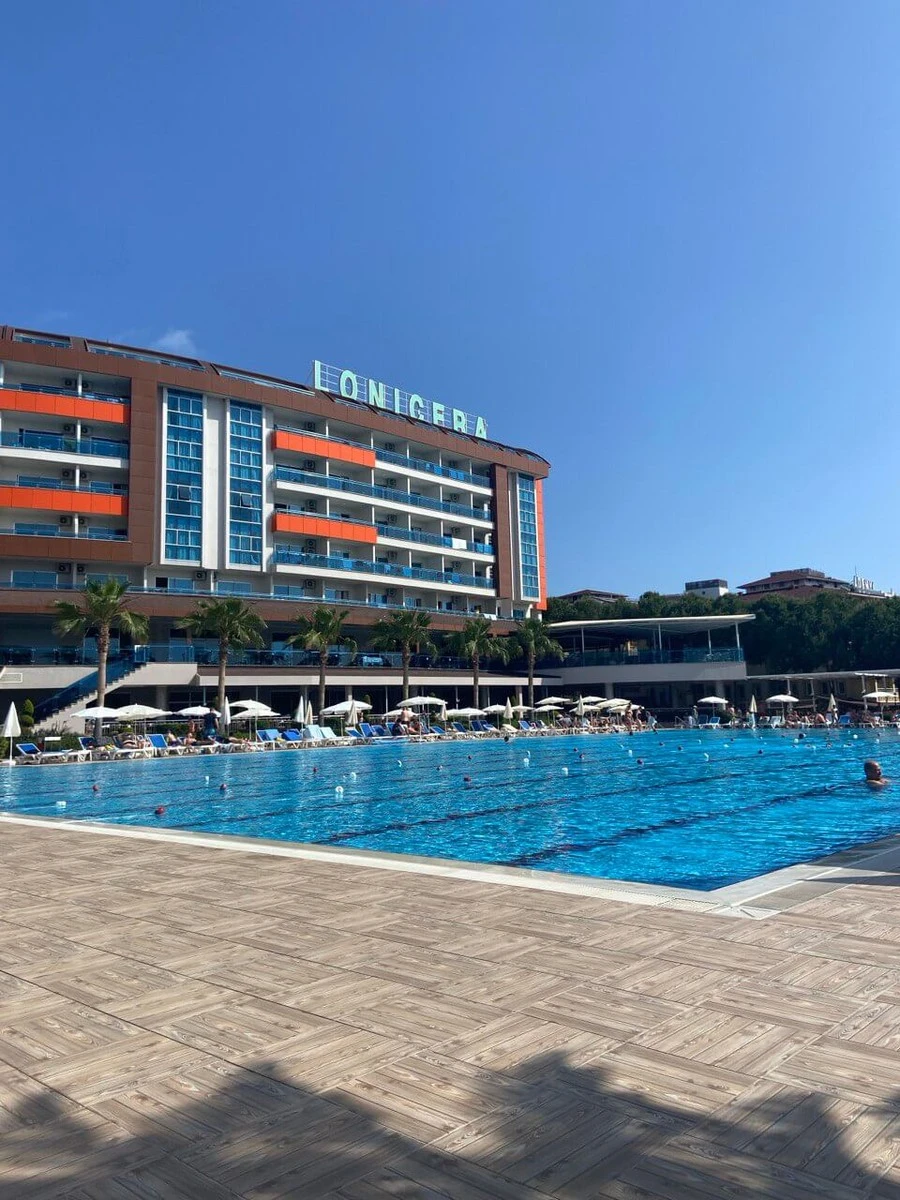 Фото отеля LONICERA RESORT & SPA HOTEL