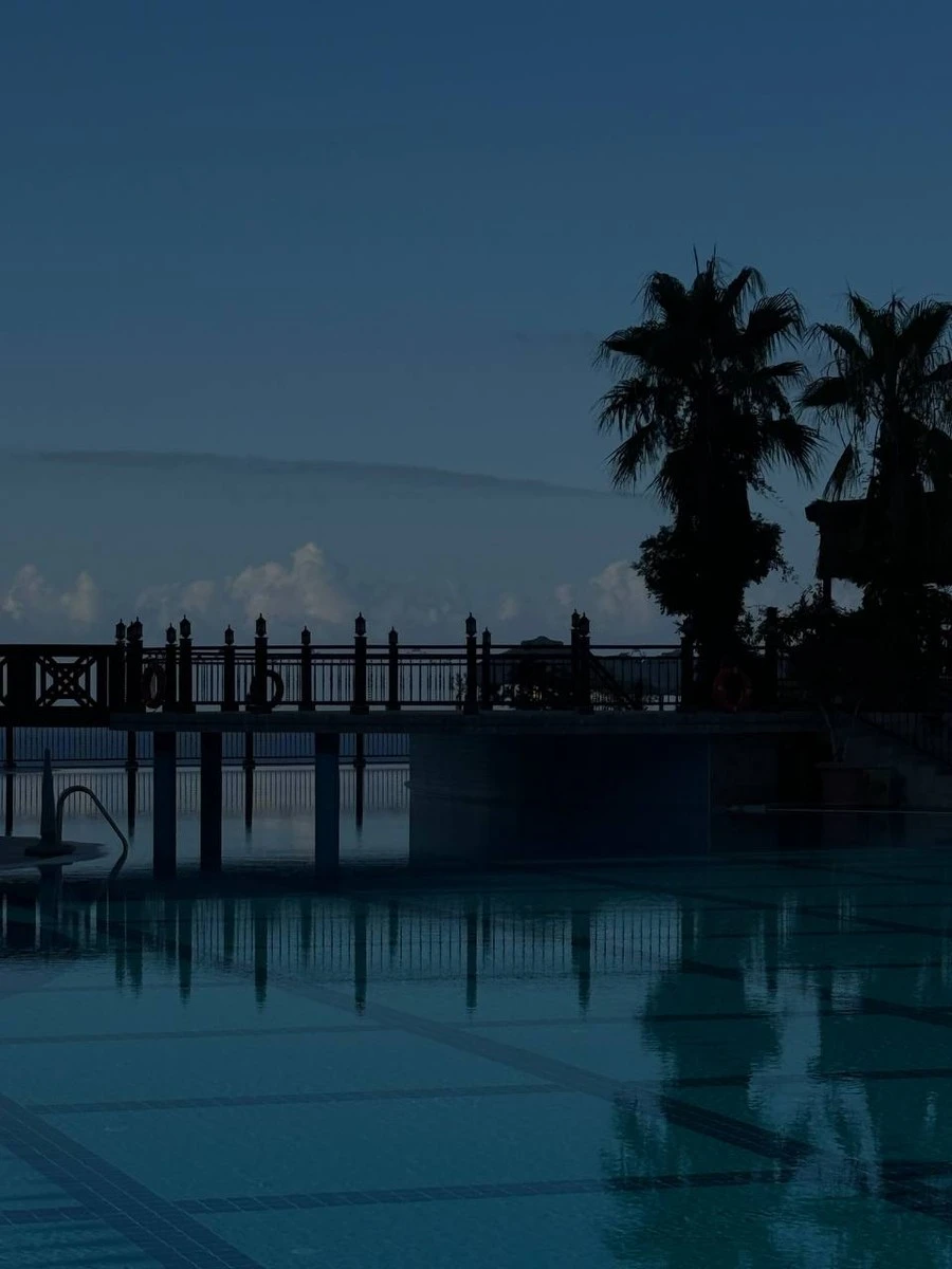 Фото отеля UTOPIA WORLD HOTEL