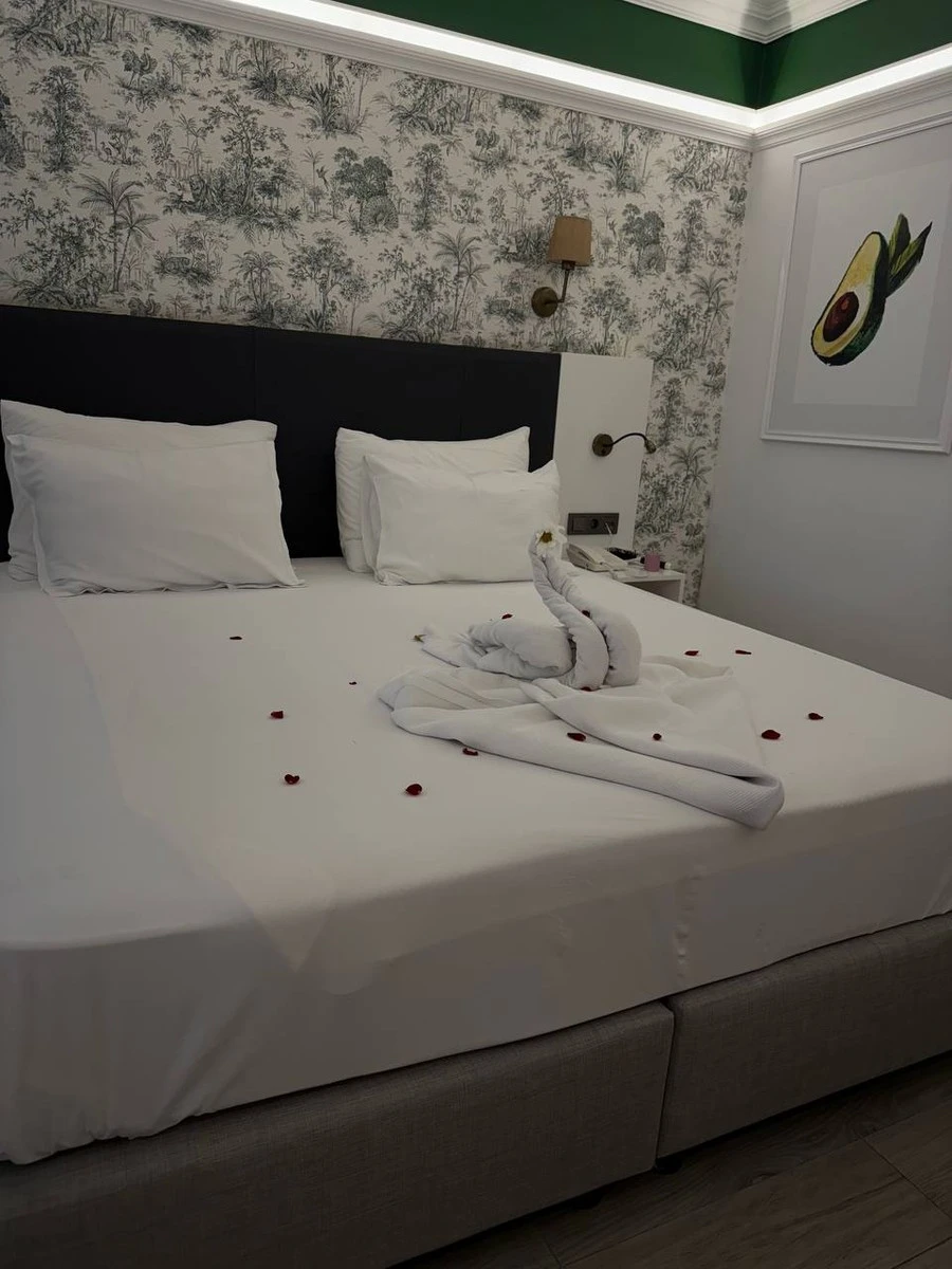 Фото отеля UTOPIA WORLD HOTEL