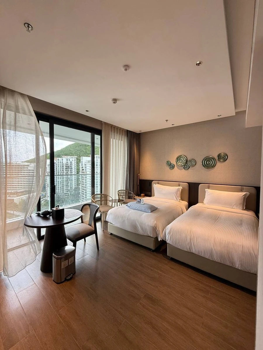 Фото отеля ASCOTT DADONGHAI BAY SANYA