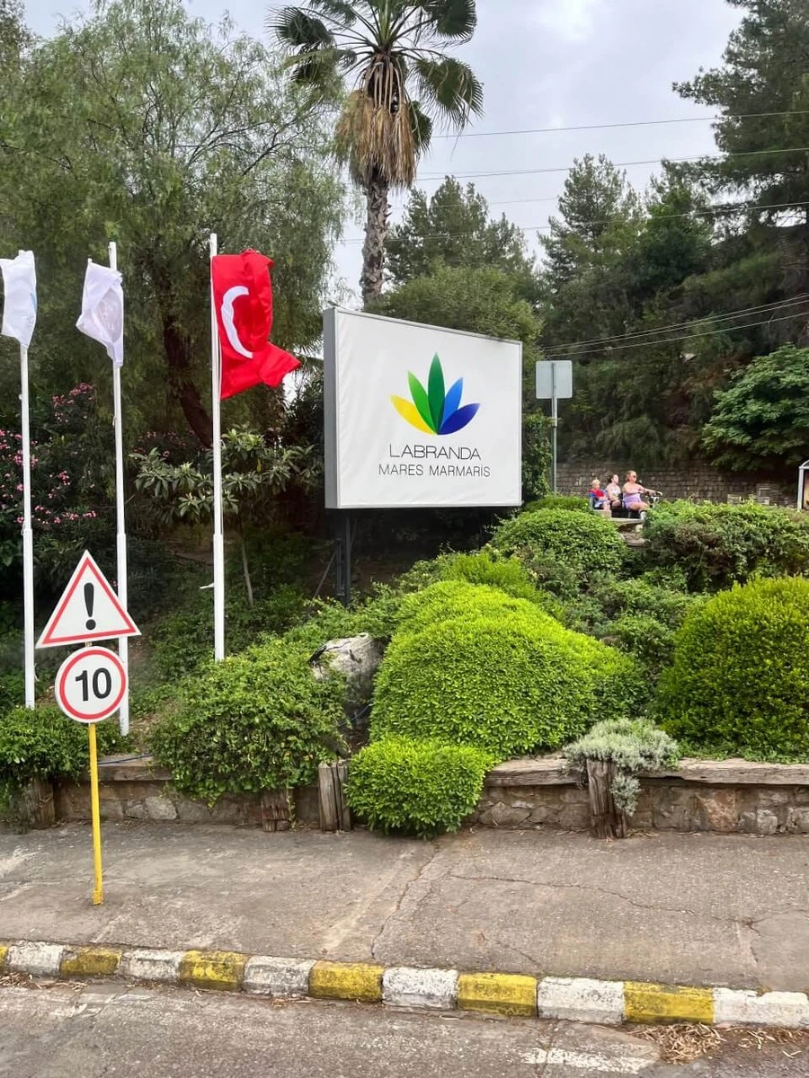 Фото отеля LABRANDA MARES (EX. GRAND YAZICI CLUB MARES)