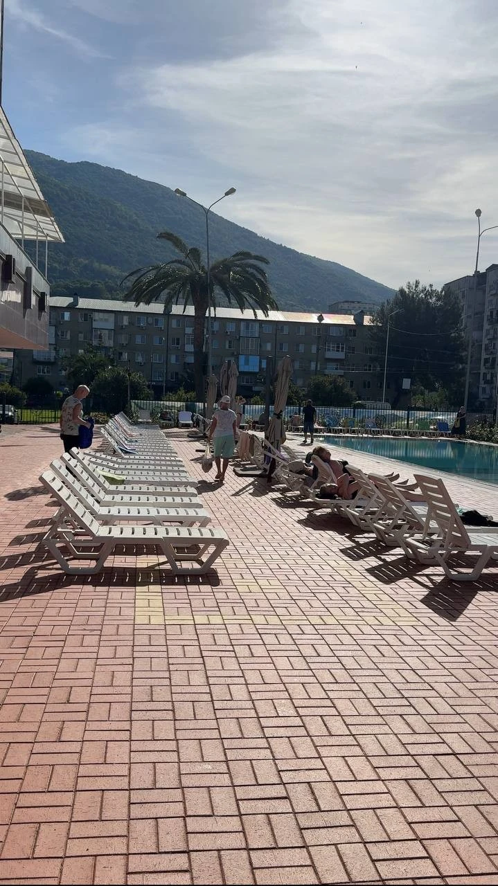 Фото отеля ГРАНД ОТЕЛЬ АБХАЗИЯ