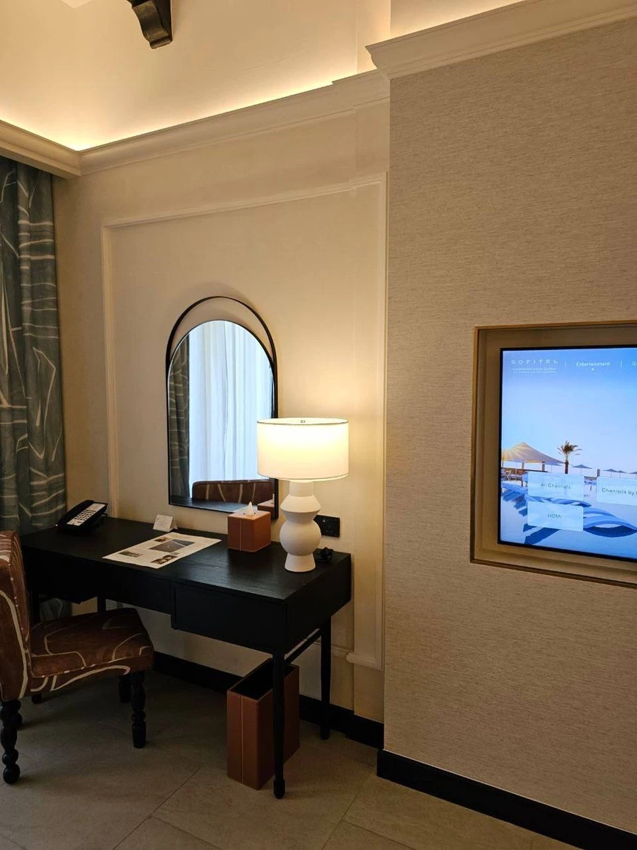 Фото отеля SOFITEL AL HAMRA BEACH RESORT