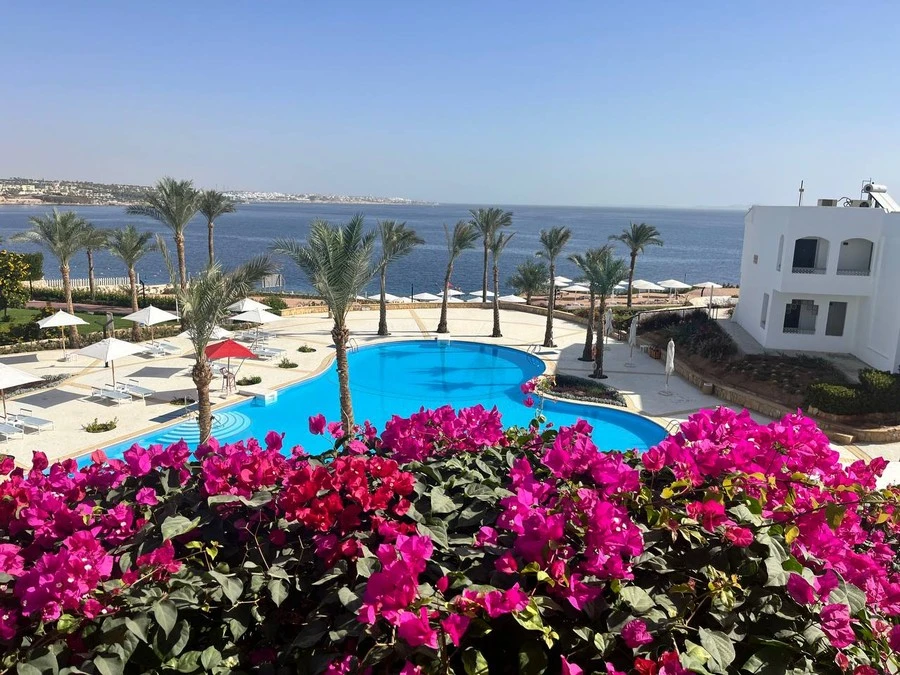 Фото отеля INVIDIA CORAL BEACH TIRAN (EX. CORAL BEACH RESORT TIRAN)