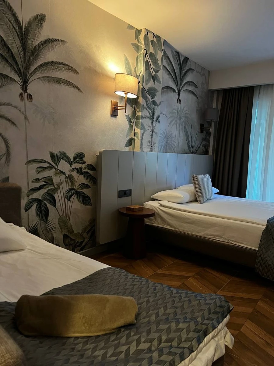 Фото отеля CRYSTAL FLORA BEACH RESORT