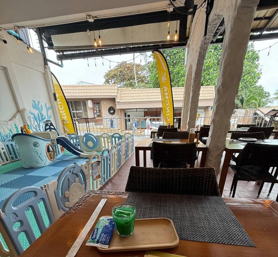 Фото отеля TOUCH SEA BOUTIQUE HOTEL & BISTRO