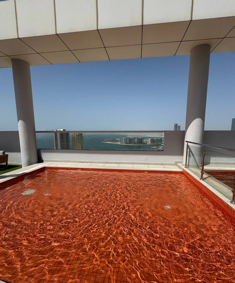 Фото отеля BARCELO RAMADA CITY