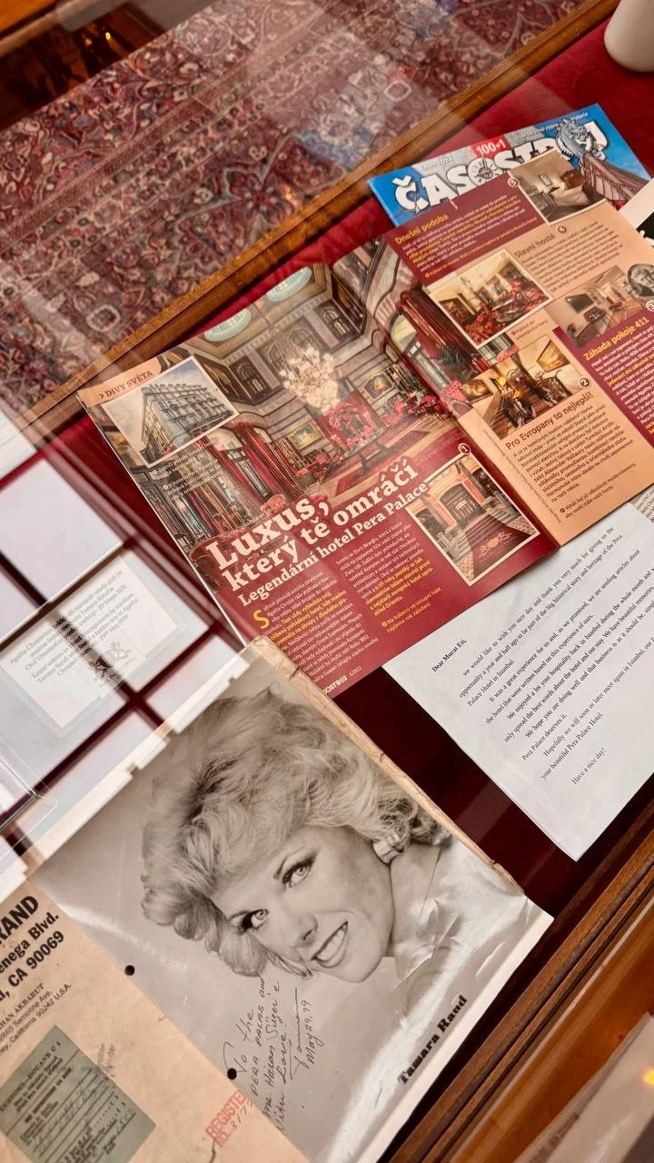 Фото отеля PERA PALACE