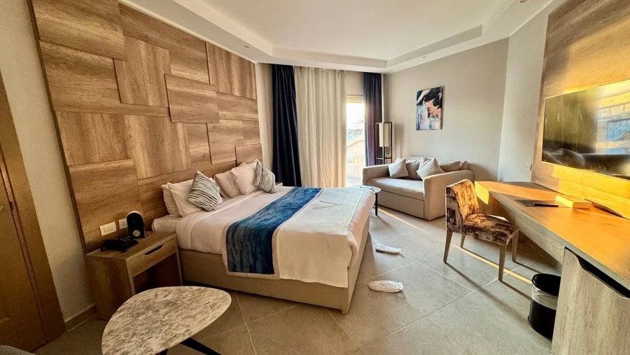 Фото отеля THE V LUXURY RESORT